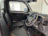 香川県での新車・中古車の購入や車検・定期点検など、おクルマのことなら香川ダイハツモータースへお任せください!!