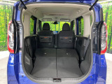 普段のお買い物や通勤、送迎等に十分な荷室スペースを確保しております。セカンドシートを倒すと、大きな荷物の積載も可能です♪