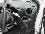 愛知ダイハツではお車をご購入頂いた後が本当のお付き合いのスタートだと思っています。 ですので定期点検や車検もお得なパックをご用意してお客様に頼りにされるダイハツディーラーを目指しています☆