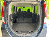 普段のお買い物や通勤、送迎等に十分な荷室スペースを確保しております。セカンドシートを倒すと、大きな荷物の積載も可能です♪
