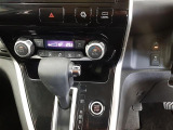 ■ 装備7 ■ 衝突被害軽減ブレーキ パーキングサポート 前後フルオートエアコン インテリジェントキー プッシュスタート