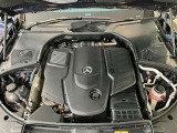 「認定中古車」は納車前整備がポイントです。メルセデス・ベンツの定める厳しい基準をクリアしたお車のみご案内させて頂きます。納車前整備はメーカー規定に基づき自社工場で入念に行なわれます。