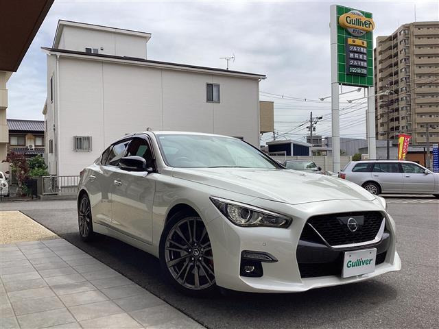 スカイライン 3.0 400R 本革シート サンルーフ