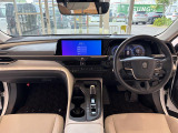 クラウンクロスオーバー 2.5 G アドバンスト レザー パッケージ E-Four 4WD 本革シー...