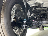お車を安心してお乗りいただく為には、足回りの定期点検が欠かせません。サービスサポート(有償保証)では無料点検もご提供しており、安心のカーライフをお過ごしいただけるサポート体制が整っています。
