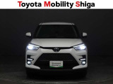 フロントフォグランプ装着車です。車両周辺も明るく見やすく照らしますので夜間走行も快適です。