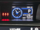 車両情報や燃費データを見やすく表示。