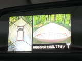 【アラウンドビューモニター】専用のカメラにより、上から見下ろしたような視点で360度クルマの周囲を確認することができます☆死角部分も確認しやすく、狭い場所での切り返しや駐車もスムーズに行えます。