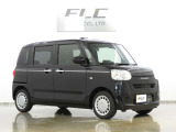 当社の届出済未使用車は、店舗に『新車おろしたて』の状態で入荷いたします。新規届出によりナンバーを取得後、店頭で丁寧に展示・保管をしています。遠方のお客様にも、安心してお勧めできるコンディションです。