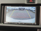 バックカメラを装備しております。駐車時に大変役立ちますよ♪運転が苦手な方の味方になってくれます。
