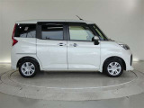 両側パワースライドドア付きだから、狭い駐車スペースなどでの 乗り降りラクラク!小さなお子さまのいるご家庭には嬉しい装備。