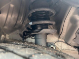お車を安心してお乗りいただく為には、足回りの定期点検が欠かせません。サービスサポート(有償保証)では無料点検もご提供しており、安心のカーライフをお過ごしいただけるサポート体制が整っています。
