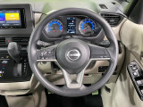 【ステアリングスイッチ】運転中、前方から目線をそらすことなく、オーディオ等の操作が可能な便利機能!安心&快適なドライブを演出してくれます♪