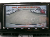 バックモニター付きですので、日常の駐車はもちろん、人や障害物などを映像で確認できるので安心です!(補助装置になりますので、目視でもご確認ください)