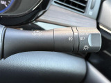 【オートライト(AUTO)】外の明るさをシステムが感知して、自動でヘッドライトが点灯します。ヘッドライトをつけ忘れを防ぐ便利機能です。