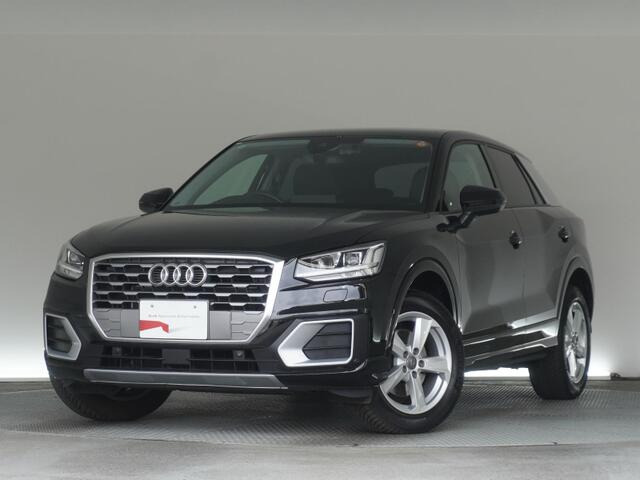 Q2 1.0 TFSI スポーツ 