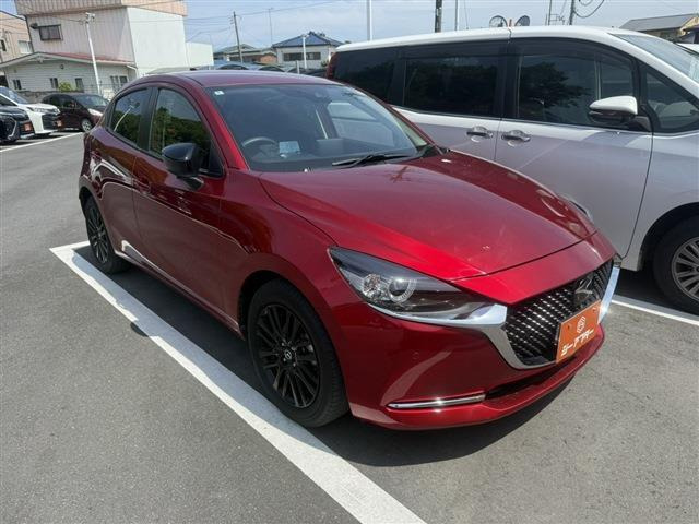 MAZDA2 1.5 15S ブラックトーンエディション 禁煙車 6MT アラウンドビューモニター