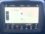 ●純正ナビ:一体感のあるナビは、高級感ある車内を演出してくれます。オーディオ機能も充実しておりますので、運転もより楽しめます♪