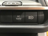 AC100Vスイッチ。給電システムを使用する際にはこちらのスイッチをONにします^^