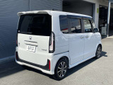 【テールライト】後続車からも視認性の良いテールライト!安全とデザインを両立したリアビューとなってます!