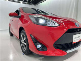 フォグランプ装着車です。暗い夜道の車両前方を明るく照らします
