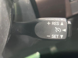 【クルーズコントロール】高速道路もラクラク走行。アクセルを離しても一定速度で走行ができ、長距離運転時の負担を軽減!加速・減速も簡単なスイッチ操作で調整できます。