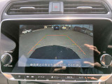 バックカメラ付きで車庫入れもスムーズです!