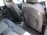 全車保証付き販売をしておりますので安心してご購入頂けます。6ヶ月・5000Kmから2年・走行無制限などお車1台1台により異なります。