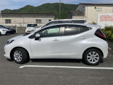 販売するすべての中古車に【ロングラン保証】が付帯します。走行距離無制限・期間は1年間です。保証修理は全国5000箇所のトヨタテクノショップにてお受けいただけます。