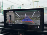 便利な【バックモニター】で安全確認もできます。駐車が苦手な方にもオススメな便利機能です。