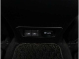 AC電源 AC100V・1500W 室内コンセント(コンソールボックス後方)