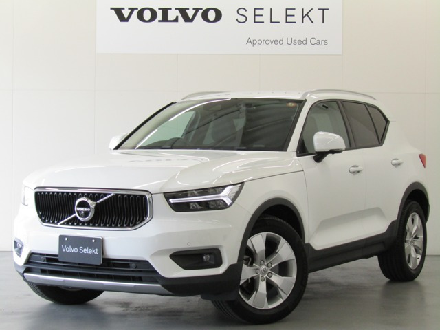 XC40 B4 モメンタム