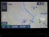 純正ナビを装備。タッチパネル式で使いやすく、お出かけもラクラクです。