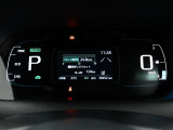 展示車は全てトヨタの車を知り尽くしたエキスパートが基本性能に関わる機能や状態を徹底的にチェックしています。消耗部品の事前交換など法定12ヶ月点検相当の点検・整備を必ず実施しています。