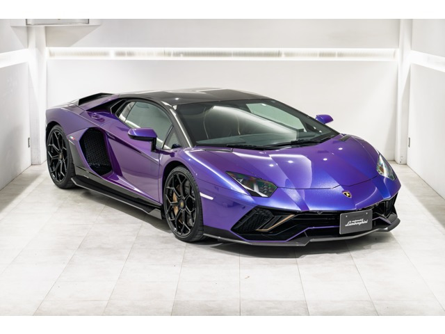 アヴェンタドール LP780-4 ウルティメ 4WD 