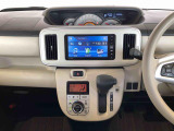 温度を設定すれば、自動で車内の温度管理をしてくれる優れものです♪ATミッションで運転楽々
