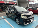 お買い得ヴォクシー入庫しました 4WD 機関良好 両側電動スライドドア プッシュスタート 社外ナビ バックカメラ DVD再生 お気軽にお問い合わせください