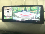 【360&deg;ビューモニター】専用のカメラにより、上から見下ろしたような視点で360度クルマの周囲を確認することができます☆死角部分も確認しやすく、狭い場所での切り返しや駐車もスムーズに行えます。