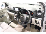 運転席周りは遊びにも通勤にも普段のお買い物にもピッタリ。日々のドライブに居心地のよいレイアウトです。