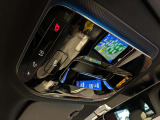 ボディコーティングやウィンドウフィルムの貼り付けなどもお任せ下さい。カーディテーリング専門の職人が、丁寧に施工させて頂きます。