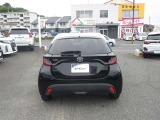 バックカメラが付いているので後方確認が非常にしやすいです。今や運転初心者も熟練者も必須装備!ついていて損はないですね♪