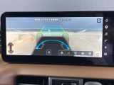 目視できないフードで隠れた路面の映像を表示するインビジブルフードビュー