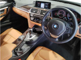 ☆センターパネルを運転席側に僅かに傾けたBMW独特のインパネ☆【駆け抜ける歓び】はここからもスタートしております☆