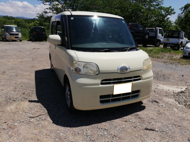 タント X 4WD
