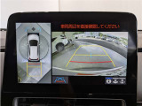 駐車が苦手な方にも安心なバックモニター付き
