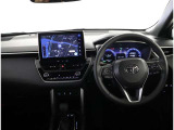 高いホールド性で運転姿勢が安定します。長距離ドライブでも疲れにくいのが魅力です。快適なドライビングライフをお送りください♪