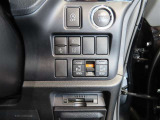 運転席からも操作できる両側パワースライドドア付きです。ETC付なので料金所もノンストップです。