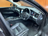 XC60 D4 AWD モメンタム ディーゼル 4WD 本革シート