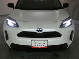 LEDヘッドライトです。デザイン性がよくとても明るいので、夜間の走行や悪天候でも安心です。しかも長寿命!
