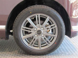 R8年式夏タイヤ155/65R14ダンロップ製です。